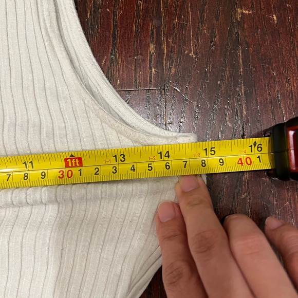 White ribbed turtleneck tank top - Picture 7 of 9